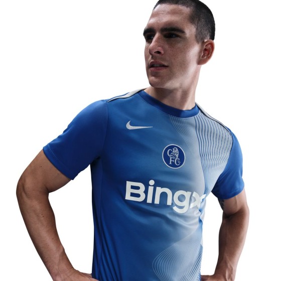 Nike Chelsea FC 2025/26 Academy Pro Short-Sleeve Third Pre-Match Top