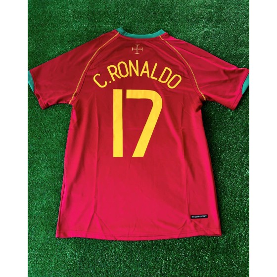 Cristiano Ronaldo Portugal 2006 World Cup Retro Short-Sleeve Football Jersey