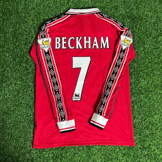 David Beckham 7 - Manchester United 1999 Red Long Sleeve Kit Jersey Trikot Maillot