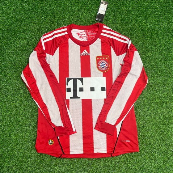 Bastian Schweinsteiger FC Bayern Munich 201011 Red Retro Trikot Jersey Trikot