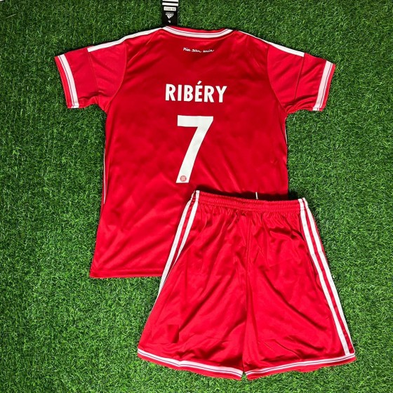 Frank Ribery Bayern Munich 2013 Final Kids Kit – Kit Jersey for Children –  KinderTrikot  Maillot Enfant Soccer Shirt